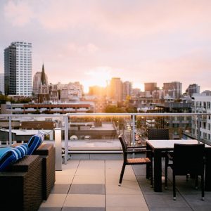 4 Ideas for a Fun Rooftop Party